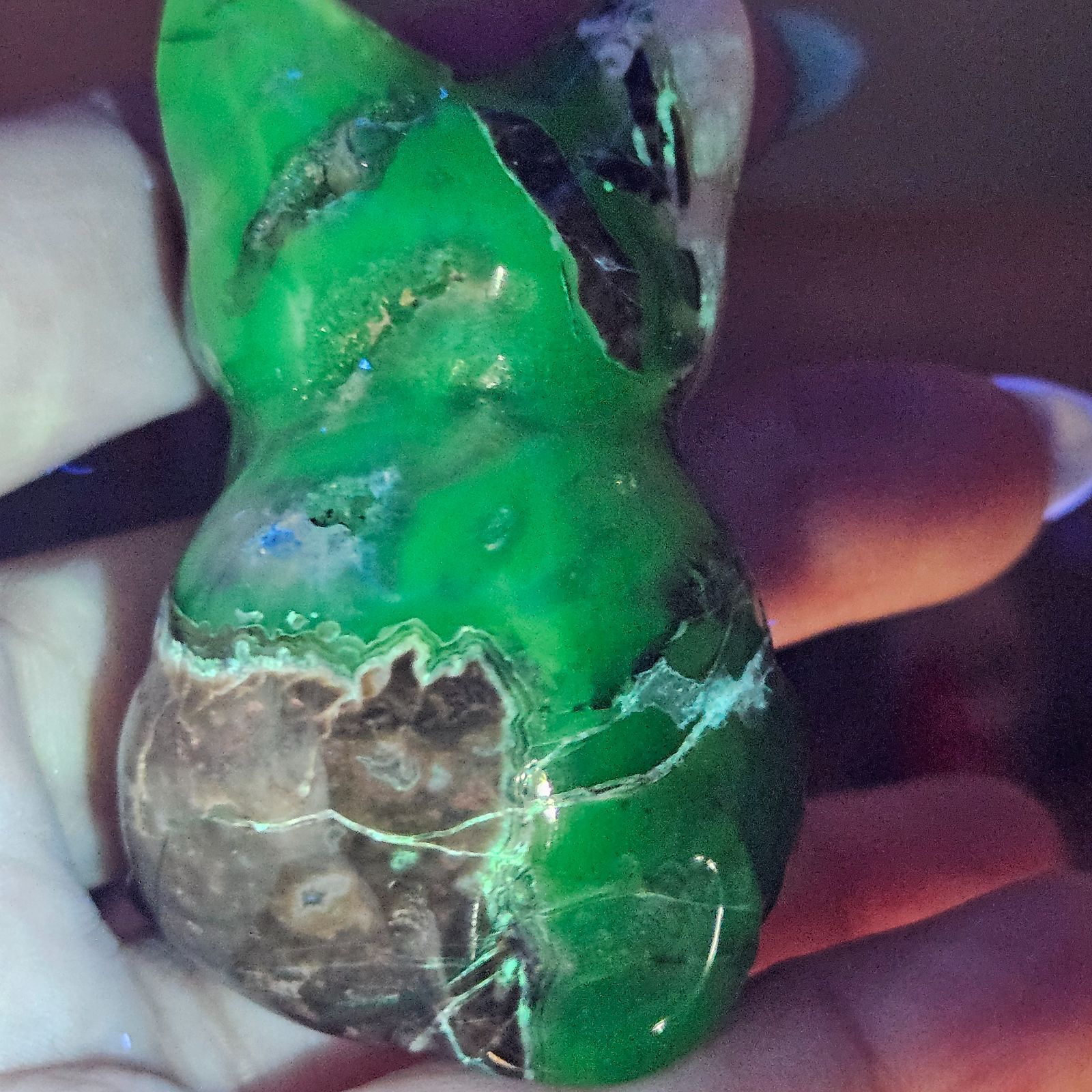 激レア✨💖✨ボルケーノアゲート✨猫✨カービング✨ - メルカリ