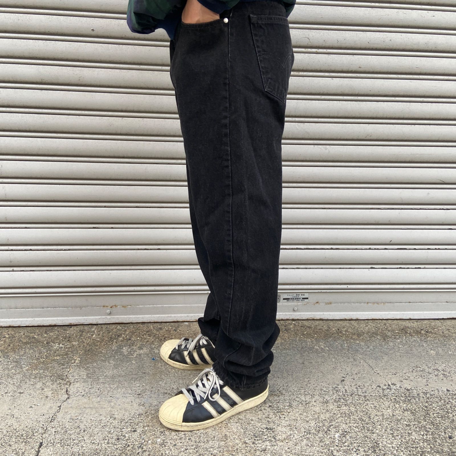 90s☆リーバイス☆シルバータブ☆ブラックデニムパンツ☆ストレート 