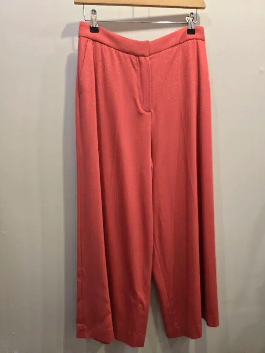 ☆日本未入荷*Massimo Dutti*新作*リラックスワイドパンツ/CM☆ ☆日本未入荷*Massimo Dutti*新作*リラックスワイドパンツ/CM