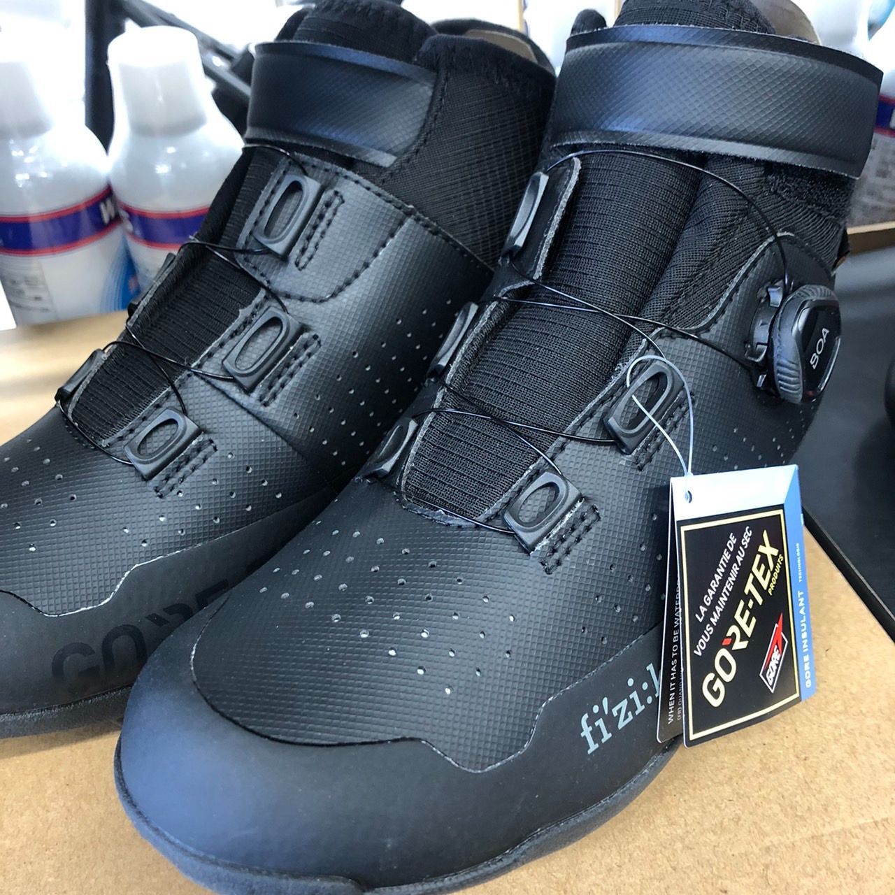 人気の福袋 大量入荷 新品、未使用 【匿名配送】FIZIK X5 ARTICA GTX