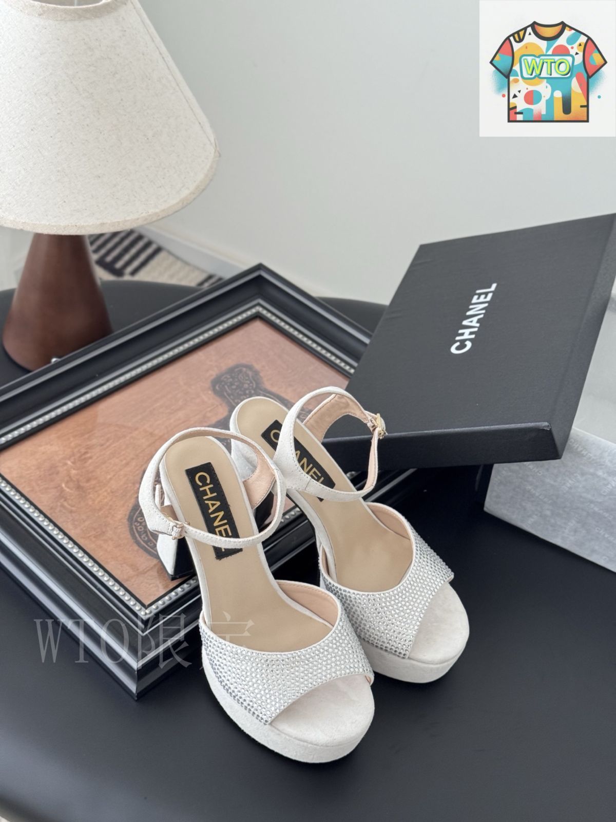CHANEL 新品未使用　サンダル ソックスと合わせても♡】シャネル フットベッドサンダル