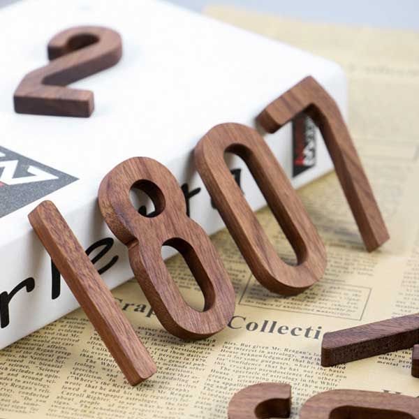 在庫限り】 ウォールデコ 数字 ナンバー 木製 壁 誕生日 記念日