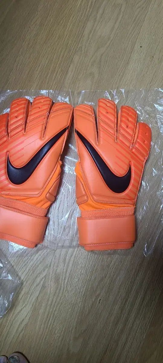 NIKE ナイキ 首相 sgt プロモーション 9 サブパラグラフ キーパーグローブ
