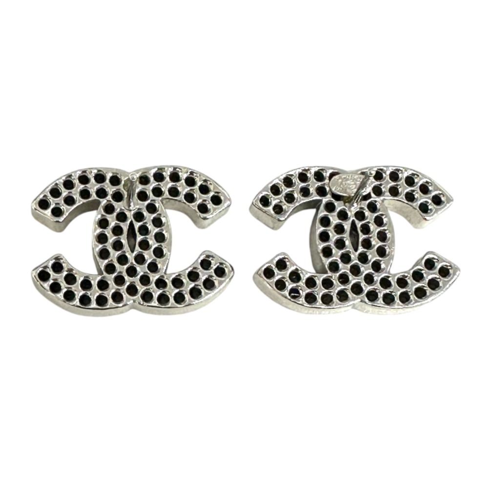 CHANEL ピアス　パンチング　使用済　箱なし CHANEL シャネル ピアス ココマーク パンチング シルバー 03P B