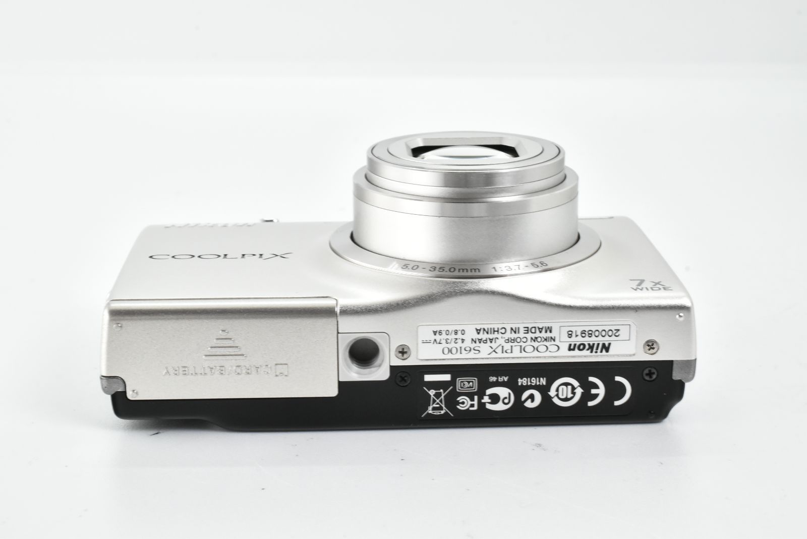 美品】Nikon COOLPIX S6100 Silver 16MP Digital Point & Shoot