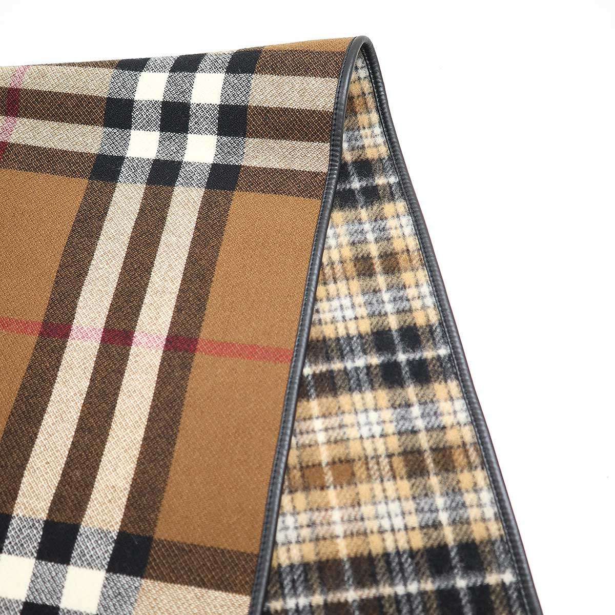BURBERRY ポンチョ ケープ バーバリーチェック柄 ブラック F