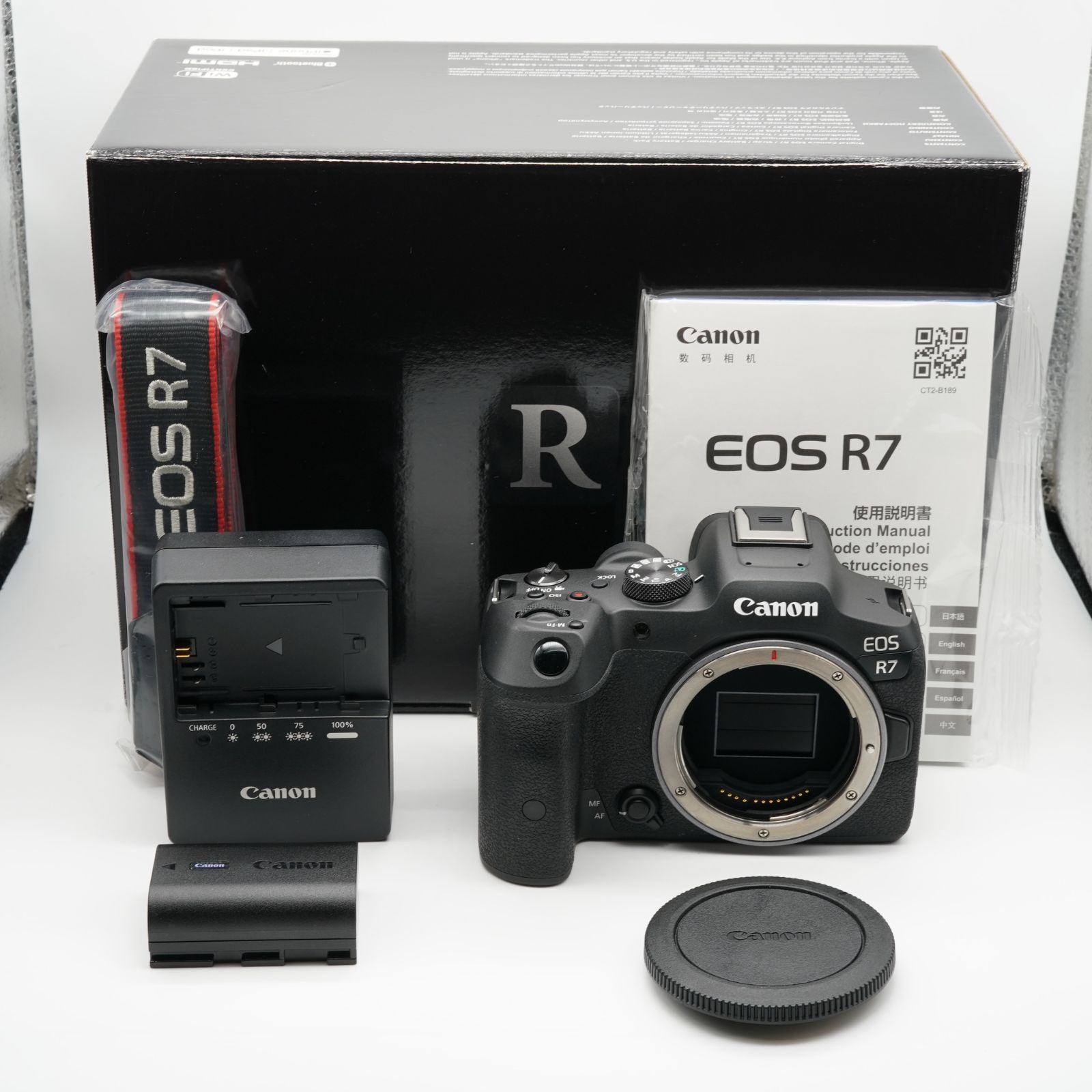 ほぼ新品 キヤノン CANON EOS R7 ボディ シャッター回数1000回以下！元 