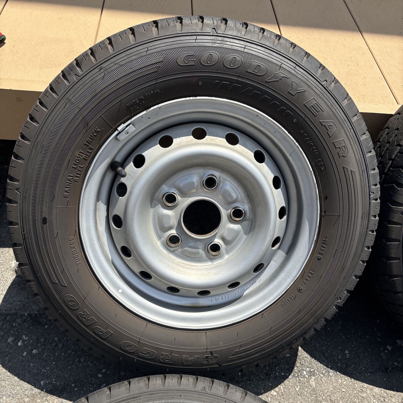 タウンエース ライトエース 純正ホイールタイヤセット 165/80R13