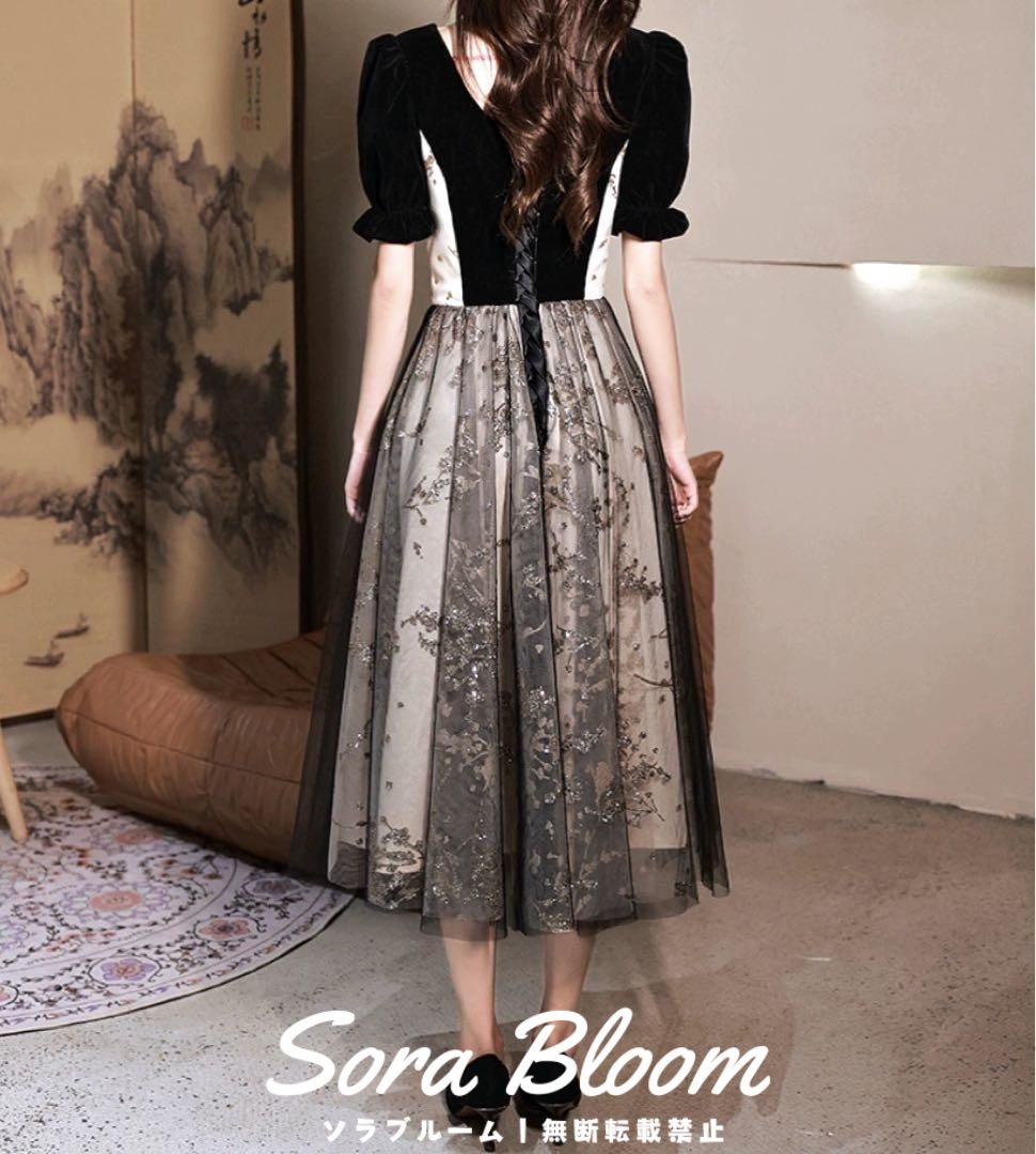 スパンコールのデザインがオシャレな半袖のイブニングドレス