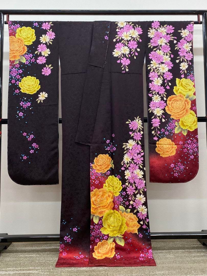 振袖 豪華 銀通し 刺繍 金彩 紋意匠 身丈172cm 躾糸付き - メルカリ