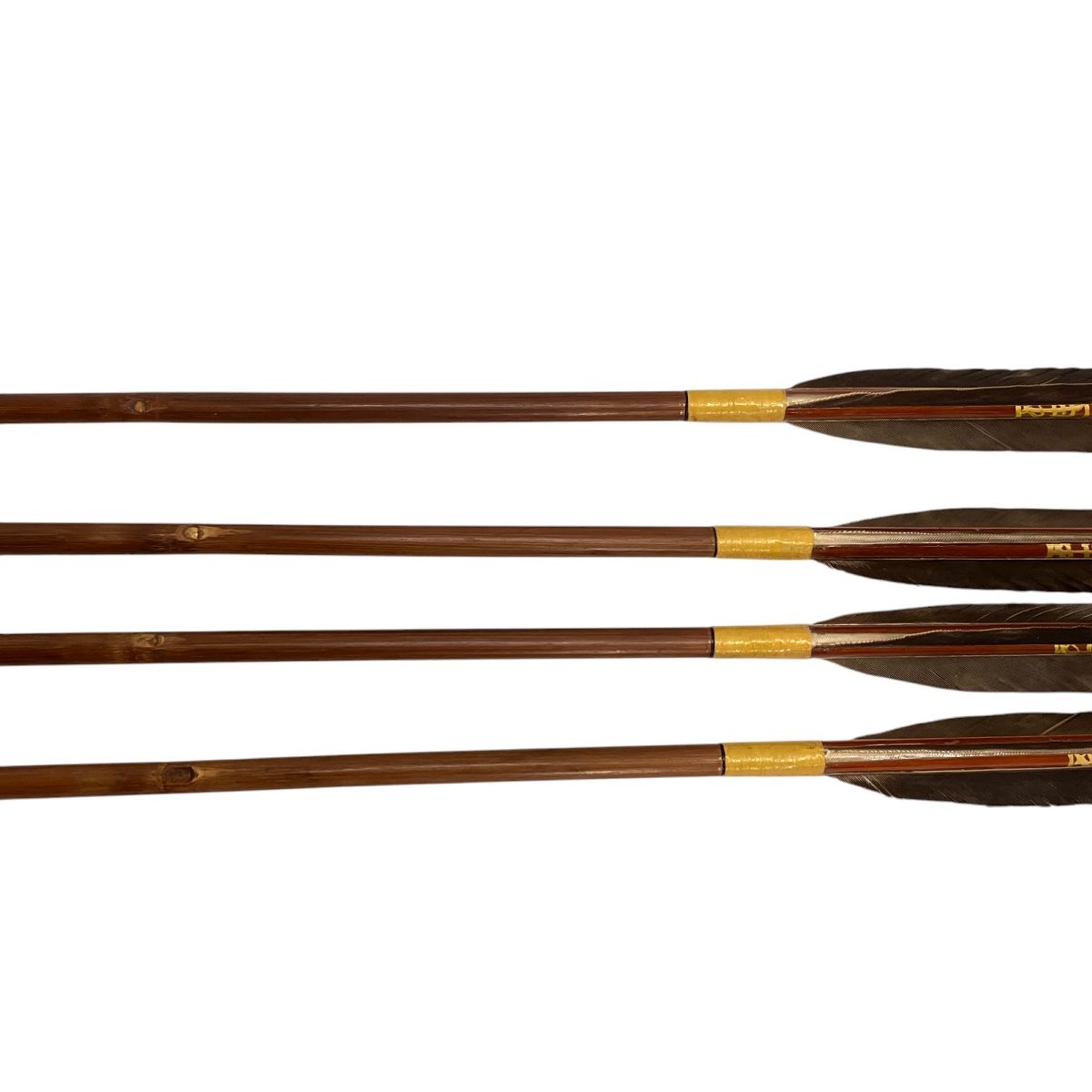 新作入荷，格安 竹矢 矢羽根 作者不明 金塗 4本セット 93cm 弓道用品 中古 W10378686