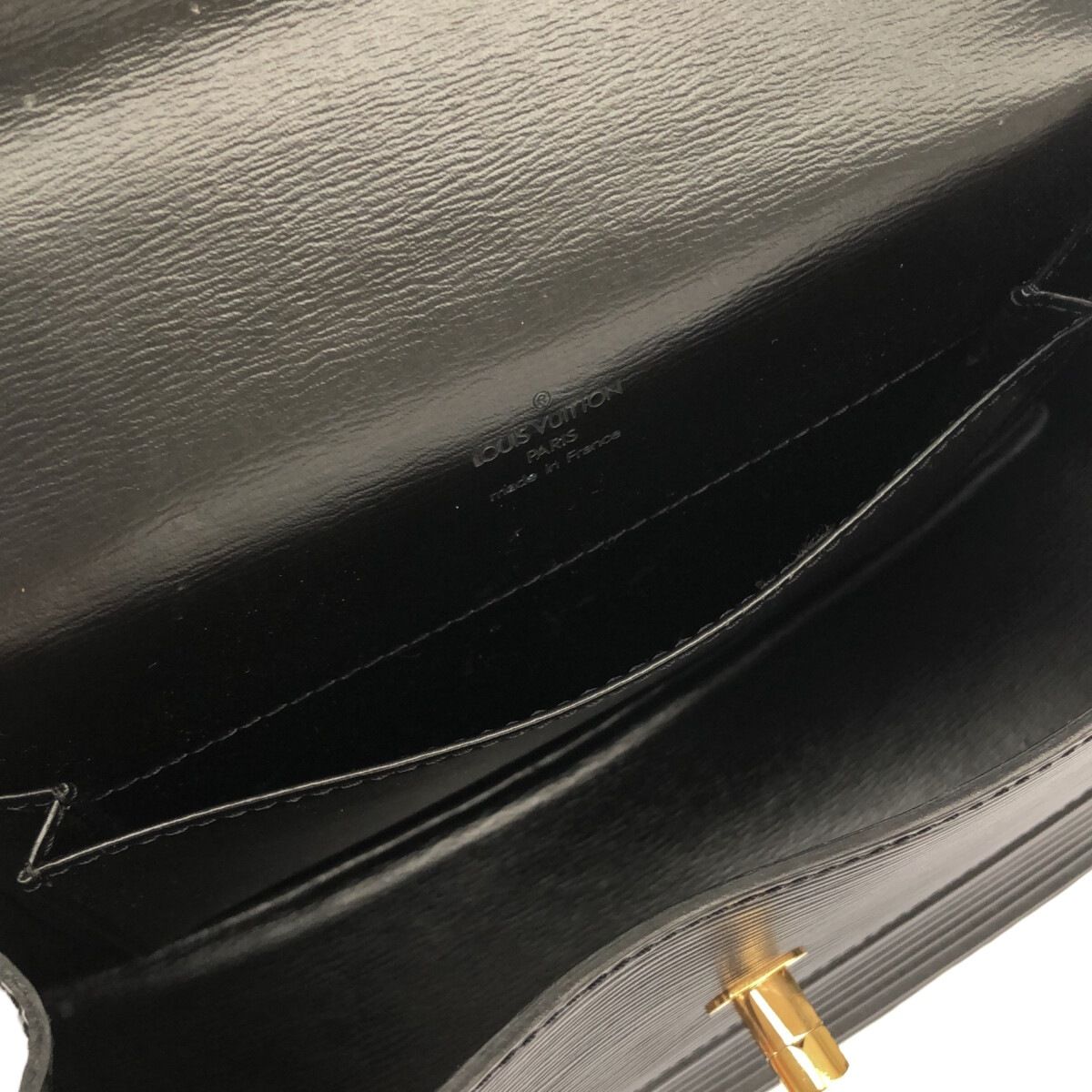 LOUIS VUITTON(ルイヴィトン) ショルダーバッグ エピ ティルシット M52482 ノワール(クリールブラック)  レザー（LVロゴの刻印入り） - メルカリ