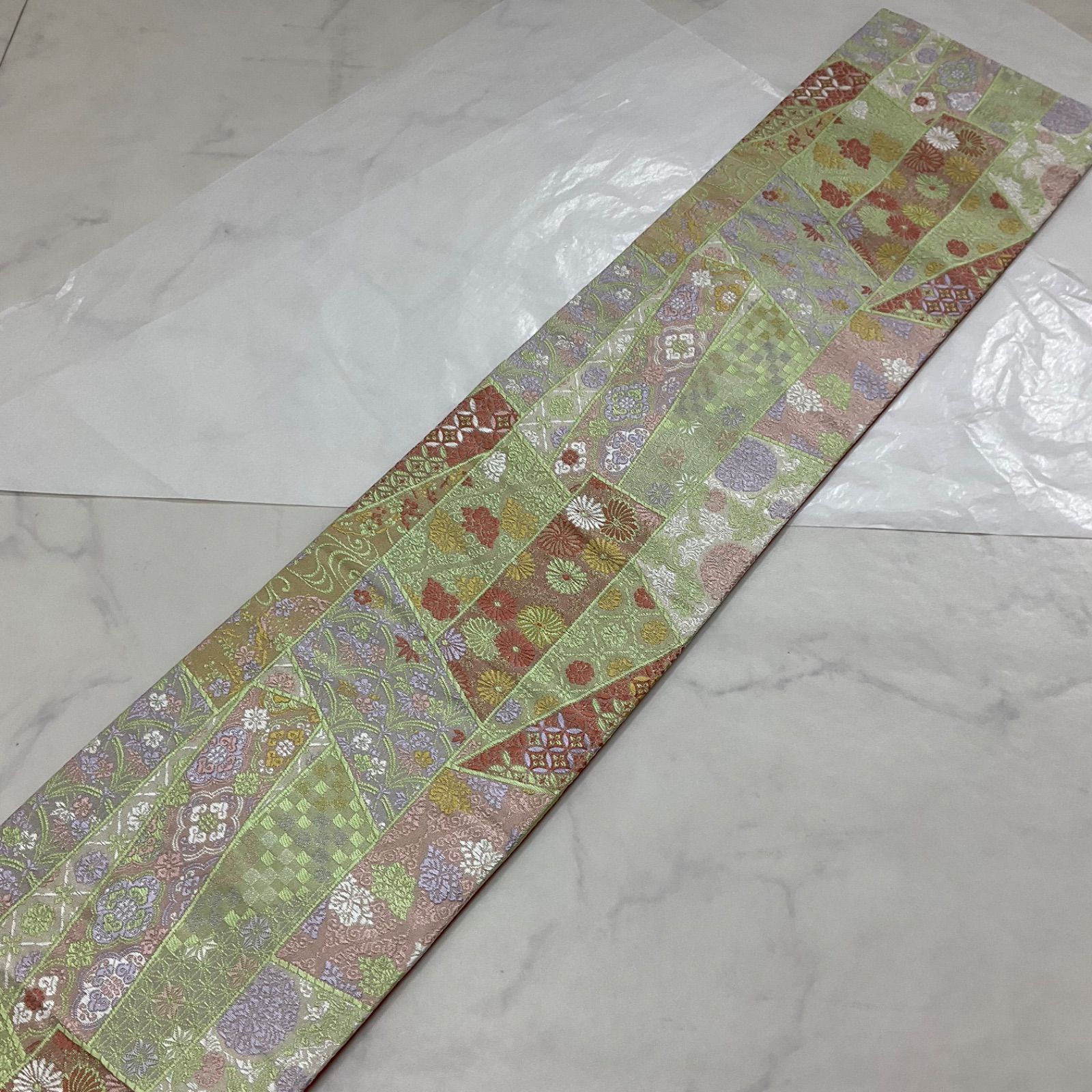 定番の冬ギフト ○kimono+one○未使用同然○最高級西陣織○素敵な半幅帯○唐織 着物・浴衣