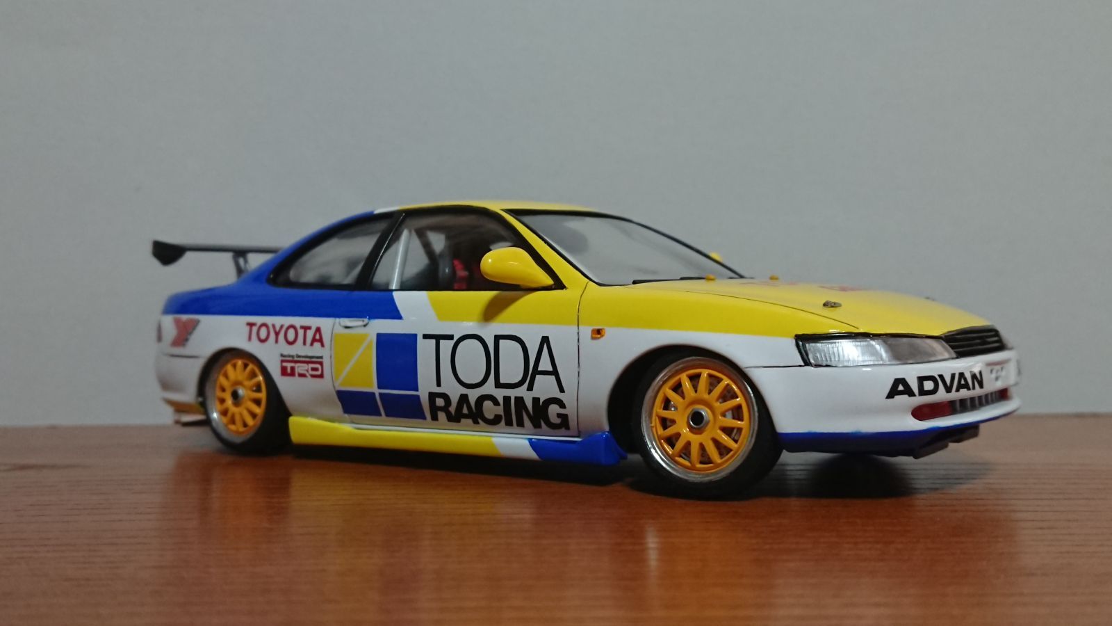 ハセガワ 1/24 トヨタ カローラ・レビン(AE101)【プラモデル完成品