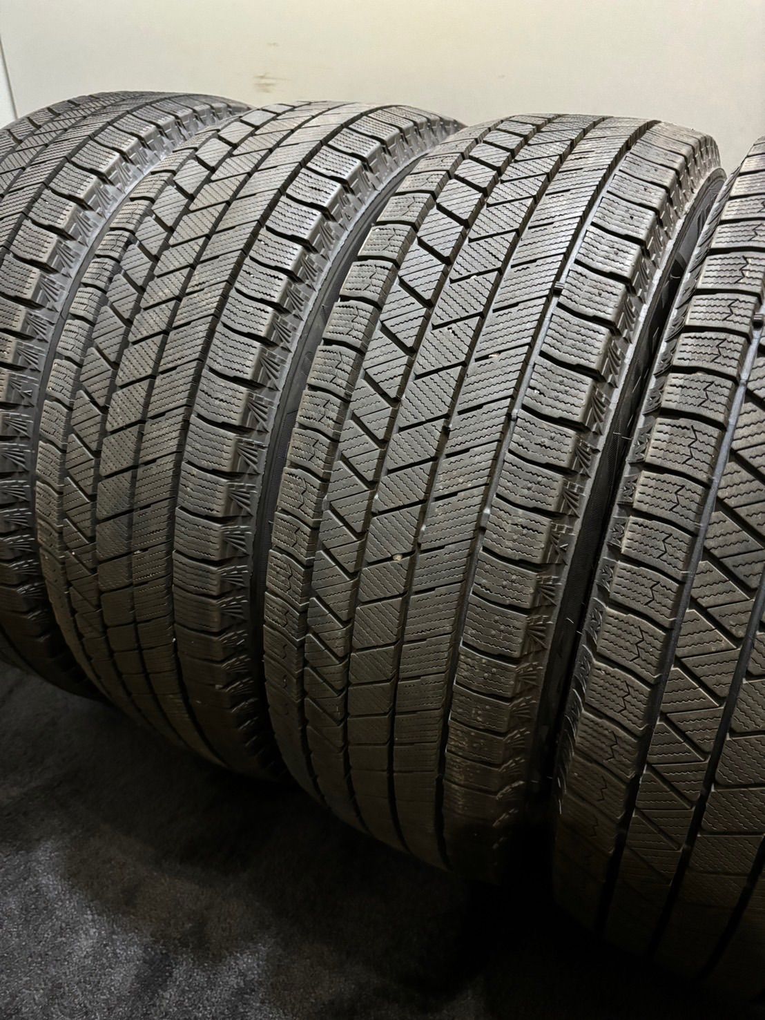 ◇REVERLINE社外15インチ◇195/65R15◇20年スタッドレスタイヤ 195