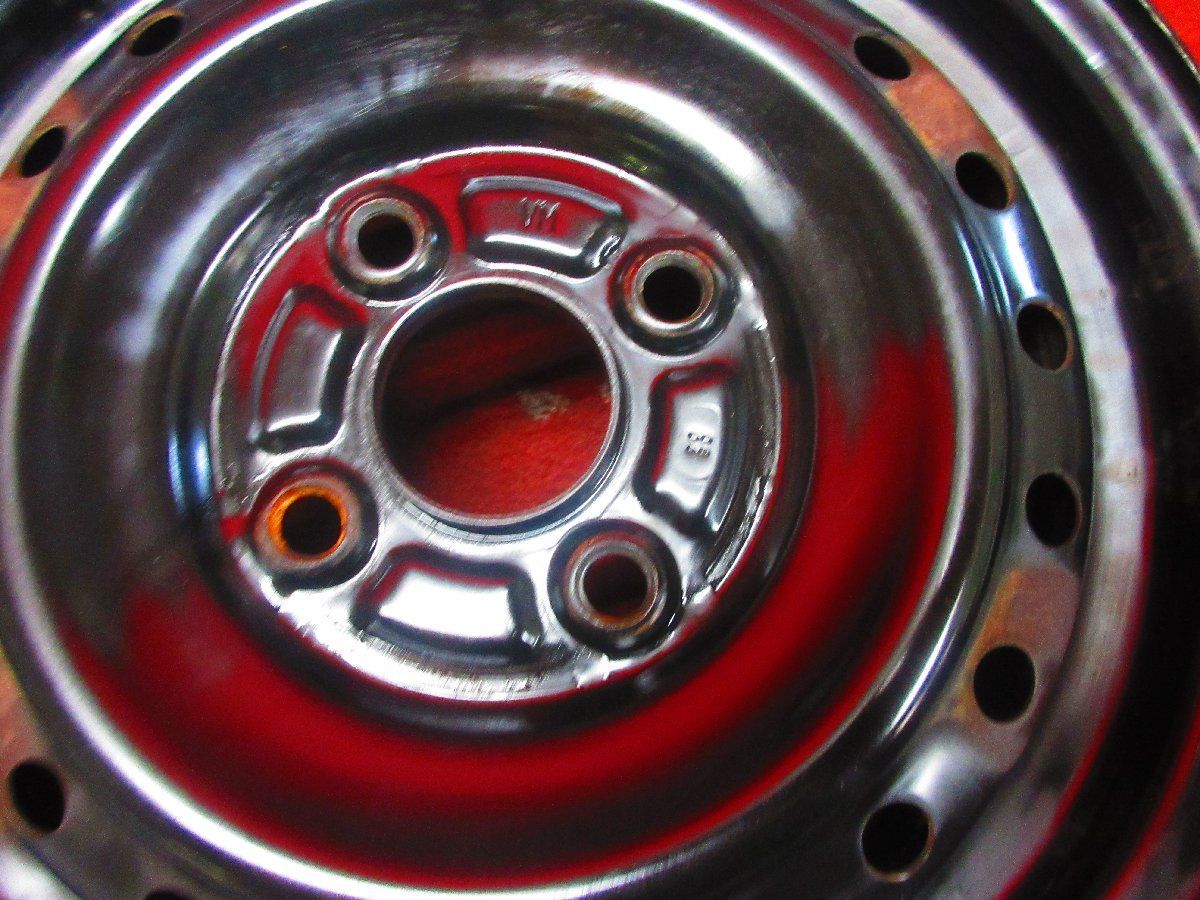 新車外し タント ダイハツ純正スチールホイール4本　4.5J 14インチ 4H PCD100 インセット45 ハブ径54　ナット16個付　納車外しテッチン 鉄 新車外しダイハツ タント 純正 14インチ スチールホイール 4本セット