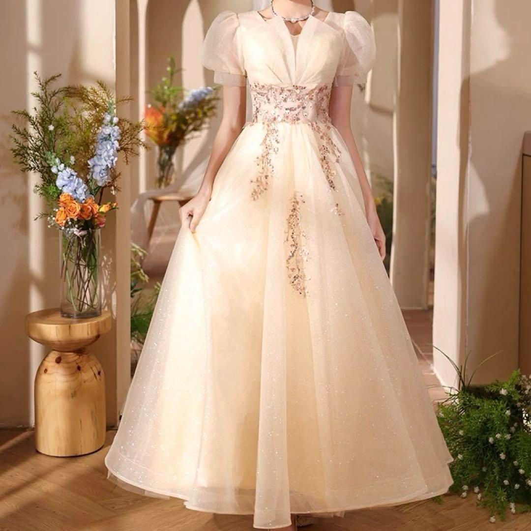 レディースファッション 小花柄の様なデザインが パフスリーブのイブニングドレス