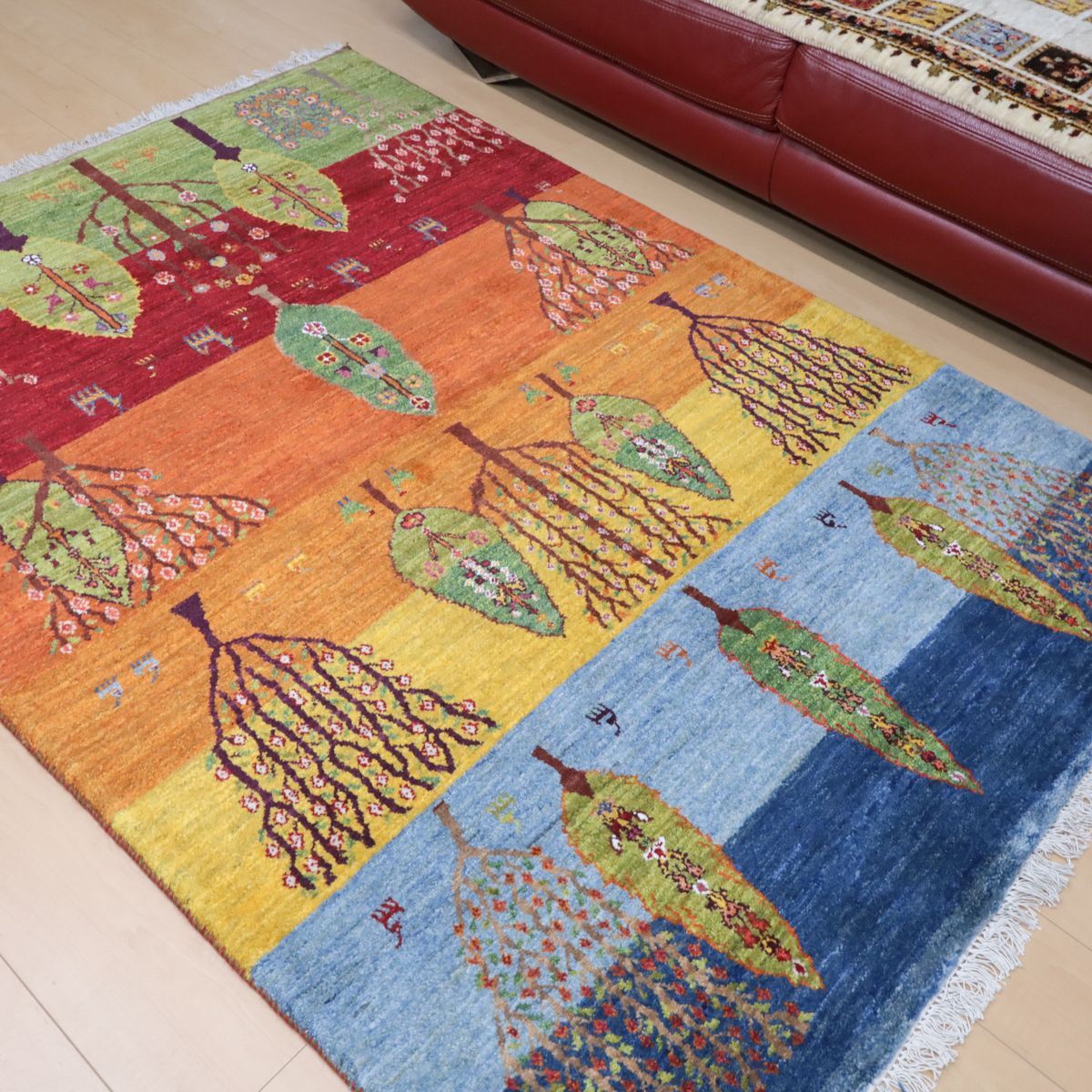 ギャッベ イラン産本物 草木染 手織り ウール ふかふかカシュガイの