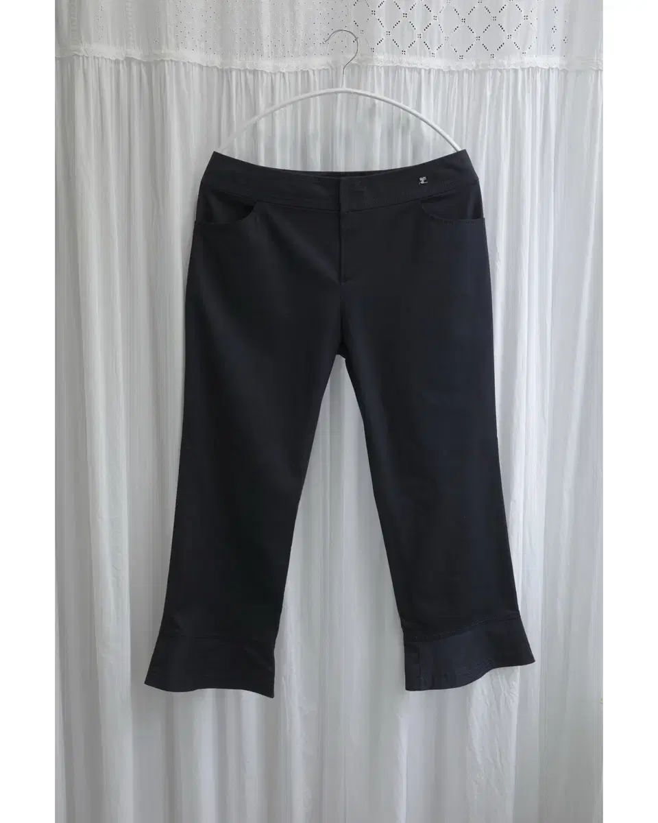 Courreges クレージュ カプリ パンツ