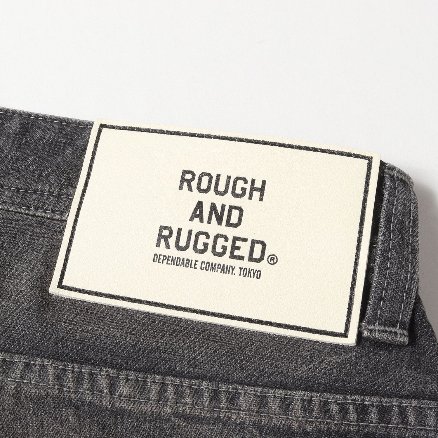 美品 ROUGH AND RUGGED ラフアンドラゲッド パンツ サイズ:2(M) 23SS クラッシュ加工 バギー デニムパンツ FOUL  BANKS ブラック 黒 ボトムス ジーンズ ジーパン【メンズ】 - メルカリ