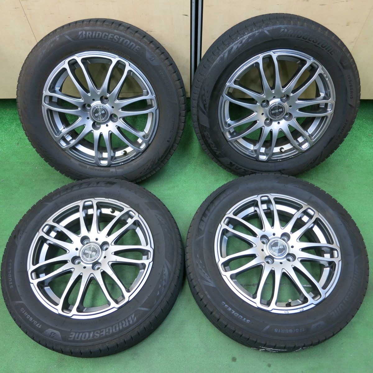 送料無料] バリ溝！21年！8.5分☆スタッドレス 175/65R15 ブリヂストン 