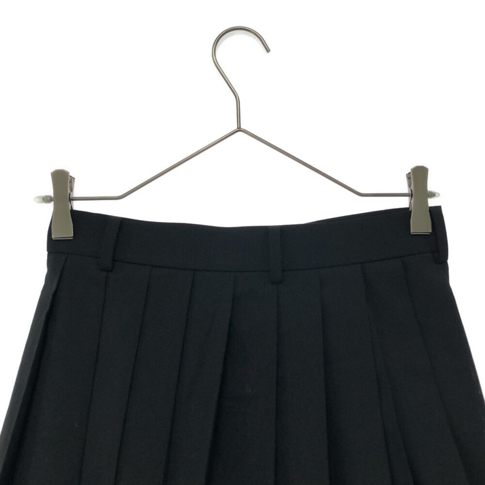 Sacai (サカイ) 22AW LAYERED PLEATS SKIRT 22-06052 レイヤード