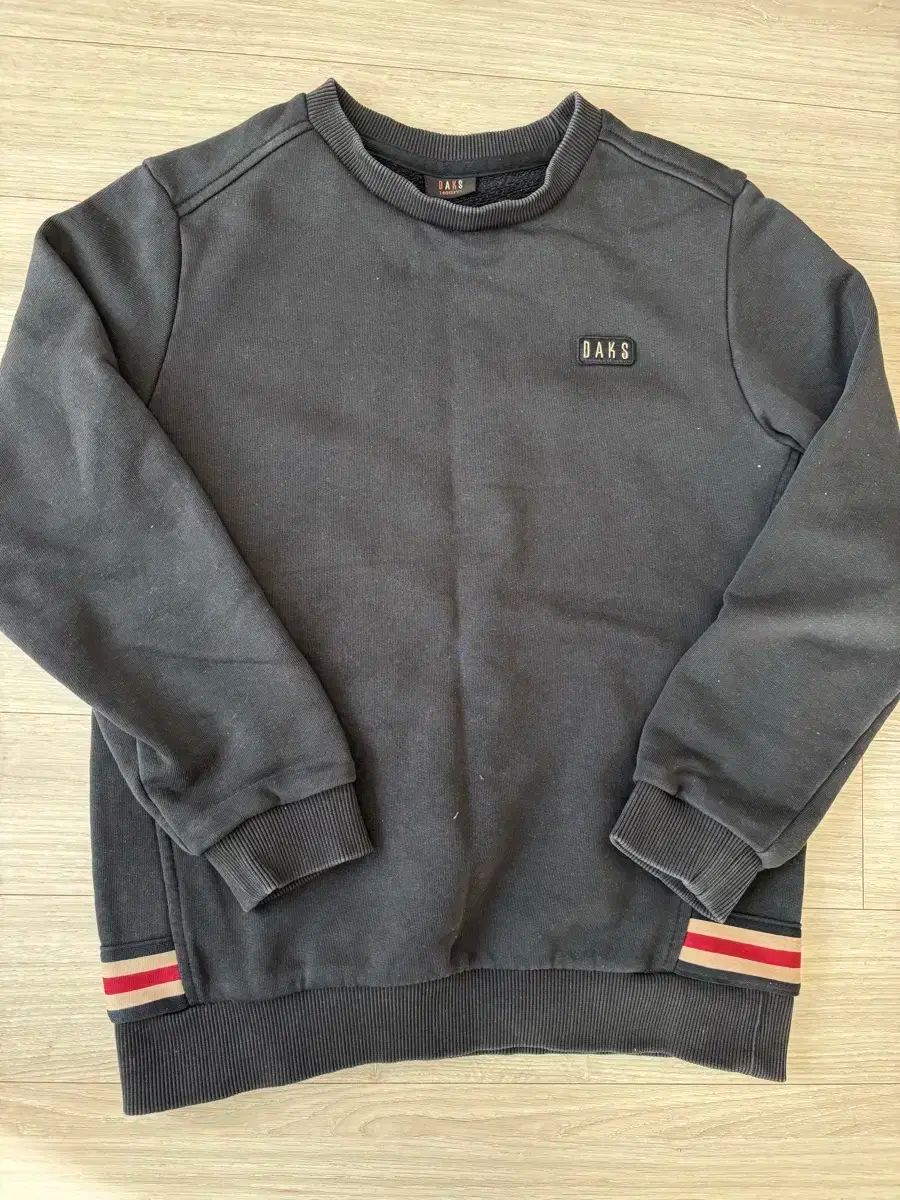 【雷市場（ポンジャン）商品韓国直送】 DAKS Little(ダックスキッズ) トレーナー 140