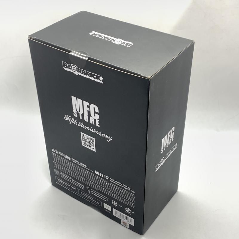 その他 BE@RBRICK - BE@RBRICK MFC STORE 5th Anniv. 100%&amp;400% MEDICOM TOY - BE@RBRICK MFC STORE 5th Anniv. 100%&400%の通販