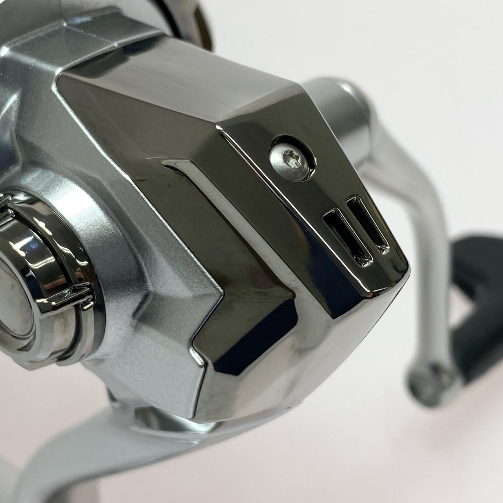 SHIMANO - §§SHIMANO シマノ 23ストラディックＣ3000XG 045867 スピニングリール 程度A 箱付 SHIMANO シマノ スピニングリール 23ストラディックC3000XG