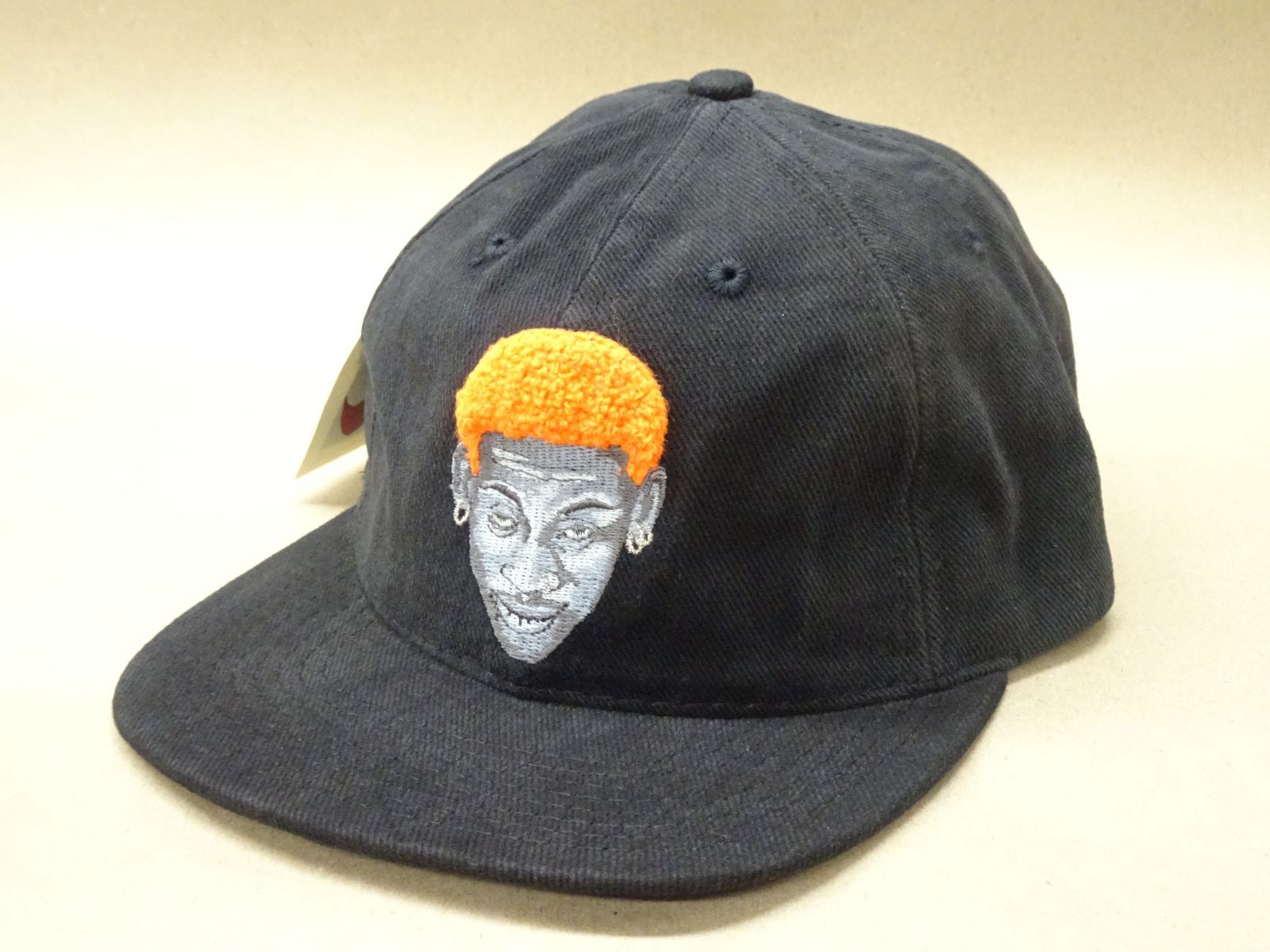 NIKE 90’s ロッドマン ヴィンテージ キャップ 黒 オレンジ