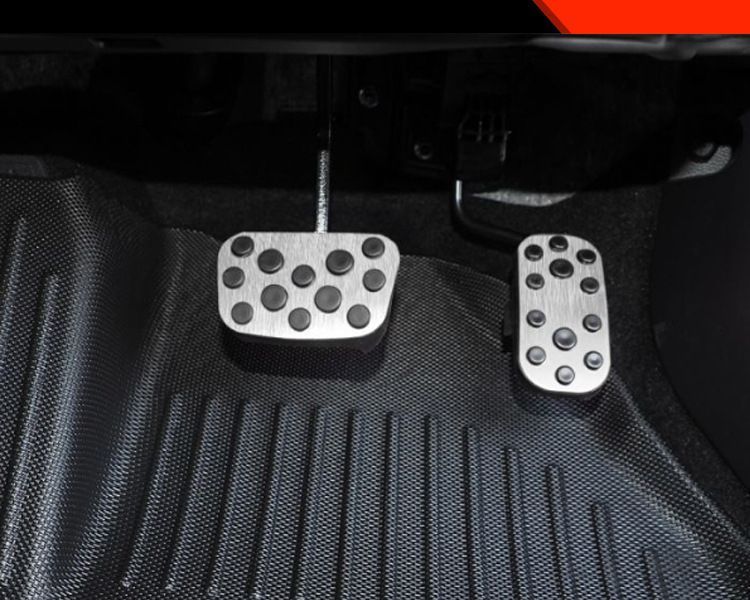 トヨタ新型ランドクルーザー250 プラド