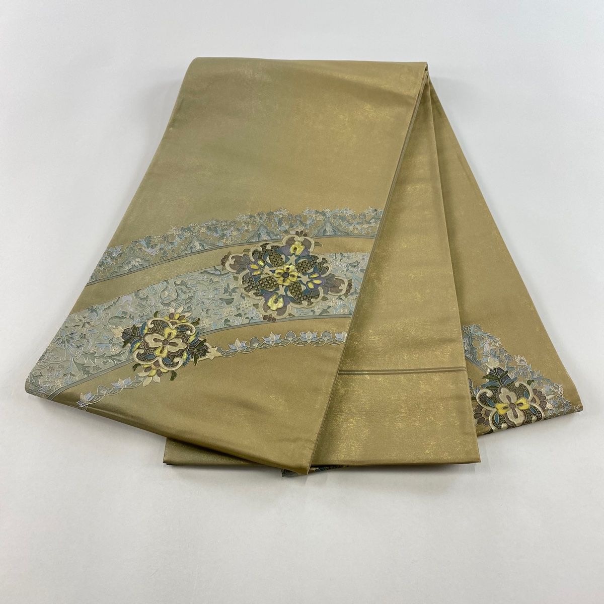 袋帯 美品 秀品 華文 螺鈿 箔 灰緑 お太鼓柄 正絹 【中古】 - メルカリ