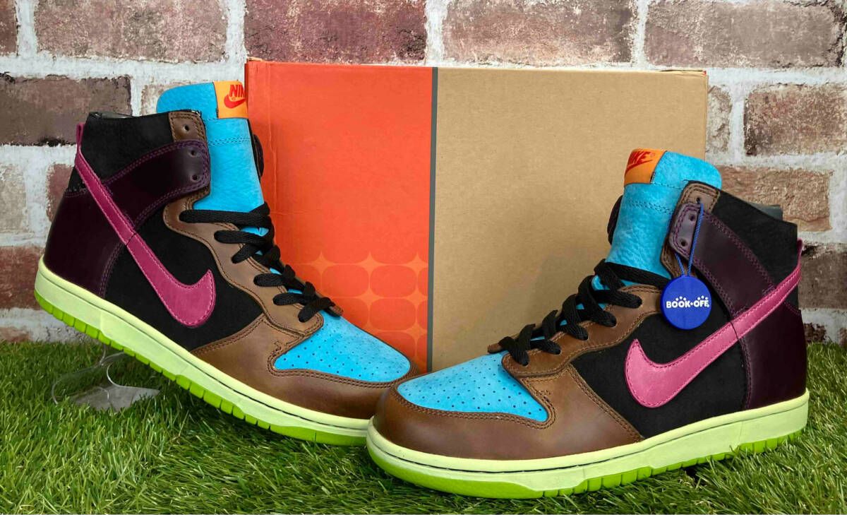 Undefeated × Nike/アンディーフィーテッド/ナイキ/Dunk Hi/ダンクハイ 