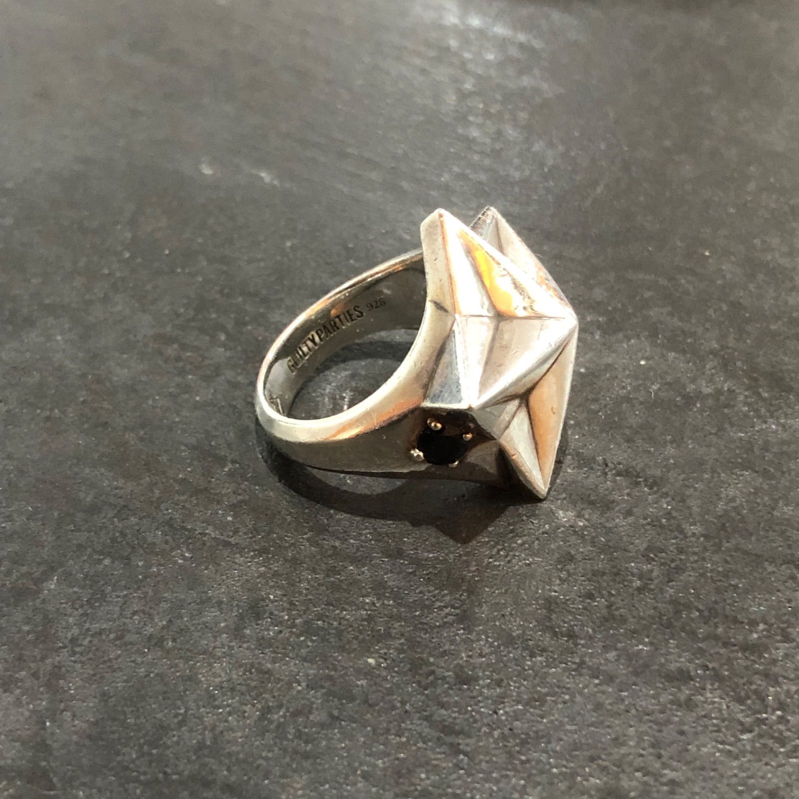STAR RING