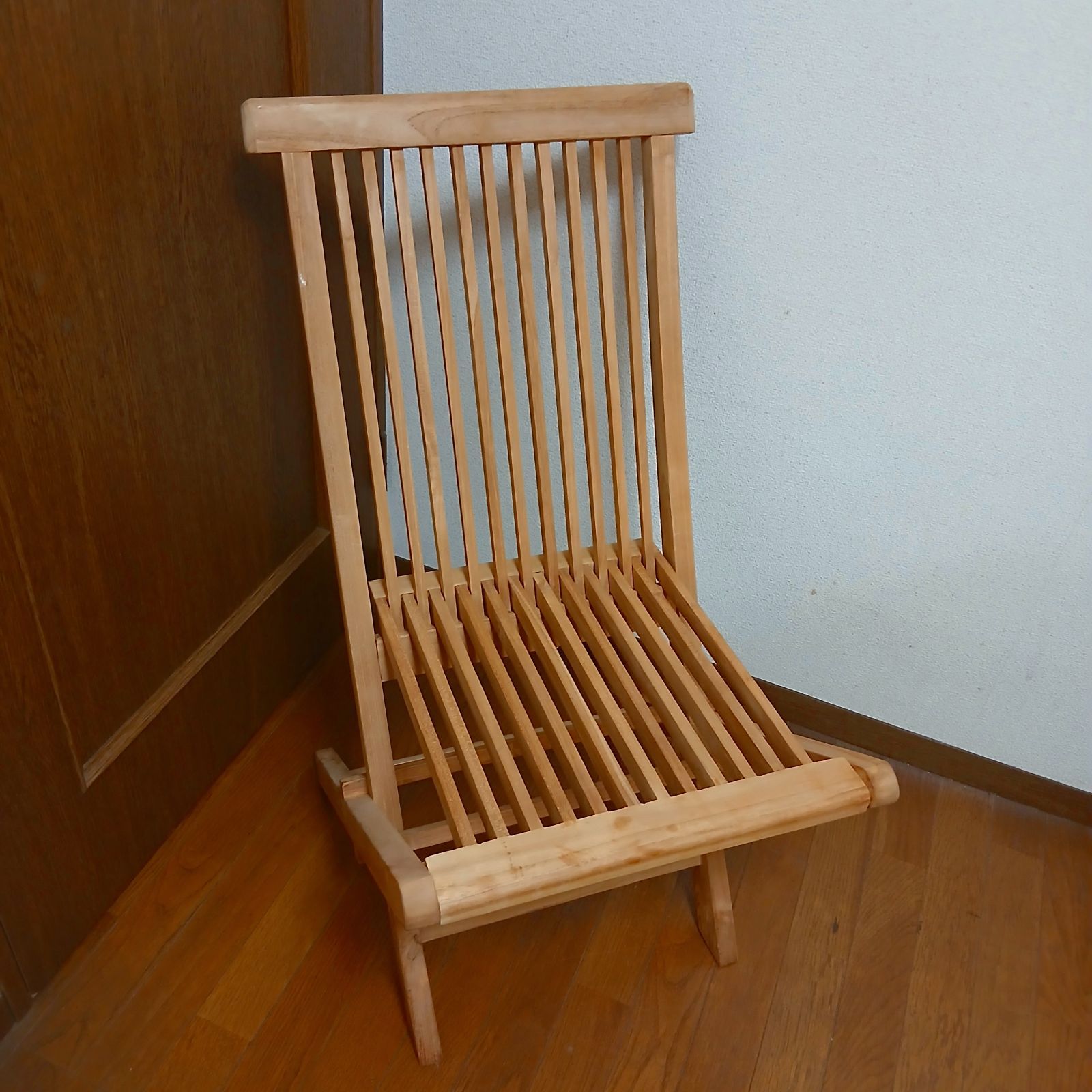 木製 スラットデザイン椅子 折りたたみ 天然木 ガーデンチェア 1脚