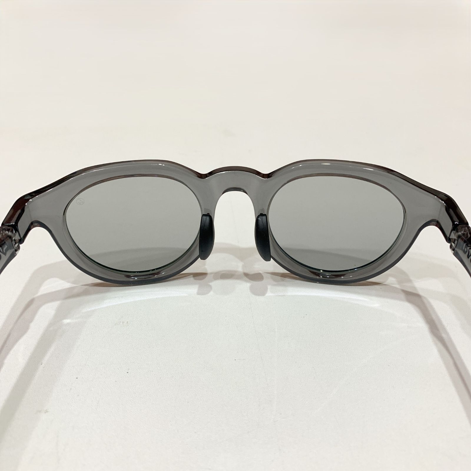 美品 Eyevol BERGMAN ランニング ゴルフ サングラス 新品未使用】 Eyevol アイヴォル BERGMAN ゴルフ 偏光レンズ