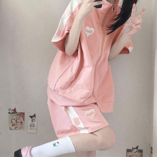 【ゆあむ♡mama】 リベルタスクール　ジャージ上S、TシャツM、短パンM 水曜日まで！10％クーポン配布中】 セットアップ レディース