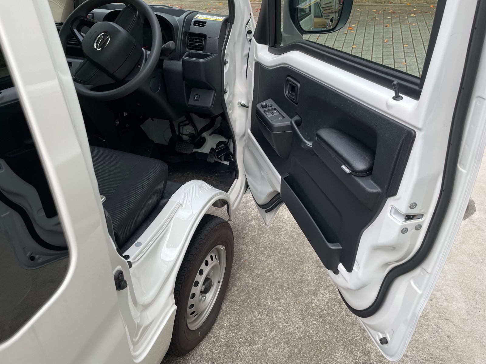 ハイゼットトラック 左右ドアアームレストパッド - メルカリ