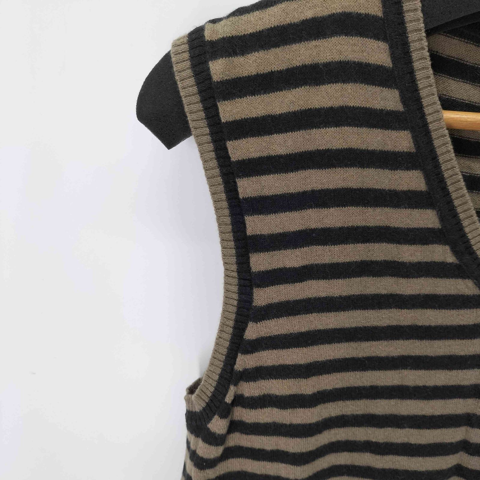 ディーゼル DIESEL Vネック ボーダー ニットベスト メンズ import：L 