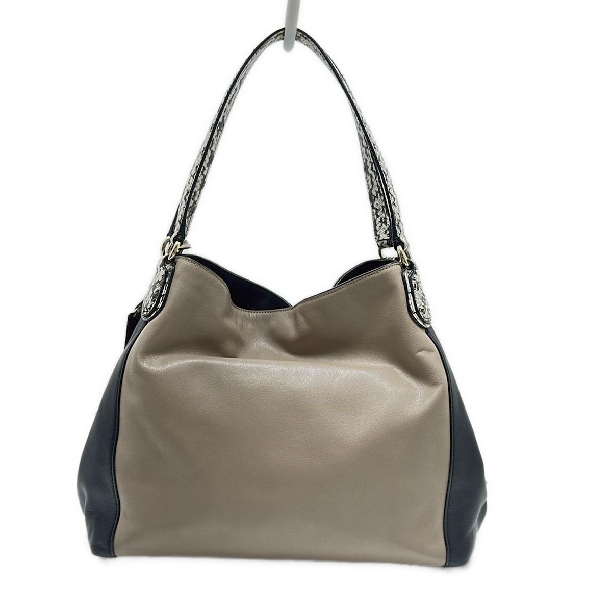 【美品】Coach ショルダーバッグ ベージュ/黒 coach コーチショルダーバッグ 6184 ベージュ黒 ストロー レザー