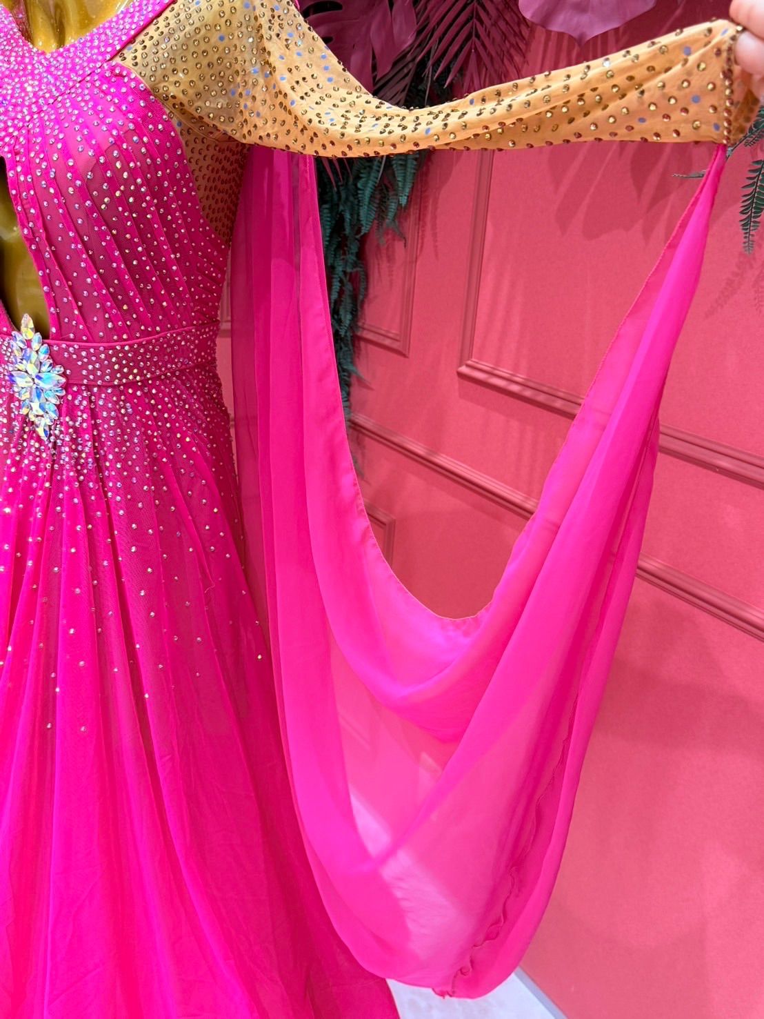 gentil ピンク 社交ダンスドレス　Lサイズ 社交ダンス gentil ジャンティ modern スタンダード ピンク サイズS