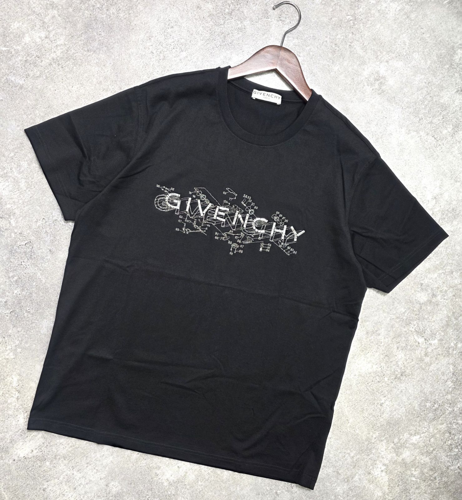 ☆ ジバンシー GIVENCHY 半袖 Tシャツ トップス ロゴ 刺繍