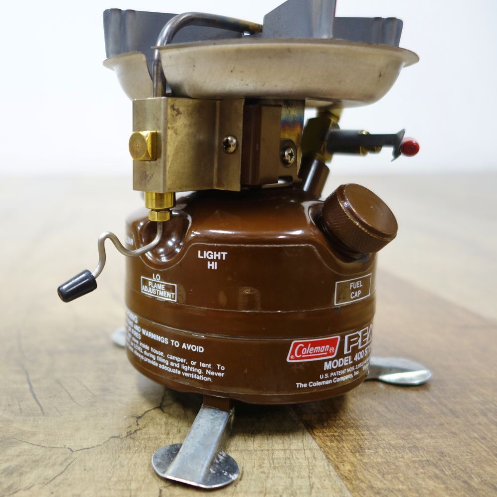 整備済み コールマン Coleman PEAK１ MODEL400 STOVE ピーク1 ガソリン ストーブ 2レバー 1981年12月 キャンプ アウトドア 細かい火力調整ができる古き良きストーブ「PEAK1 400」[2022.03