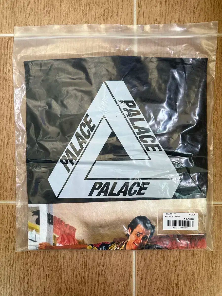 Palace tシャツ ジムキャリー ジムキャリー PALACE Pal-Ace T-Shirt Lush Flush - メルカリ