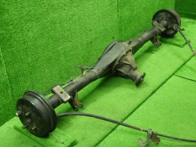 キャリィ GD-DB52T RアクスルホーシングASSY 4WD ドラム付 ABS無し 46510-78A00 27450-71D01 9126