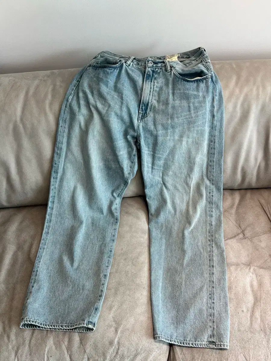 カーキーズ Croft リラックスド ジーン ライトブルー M