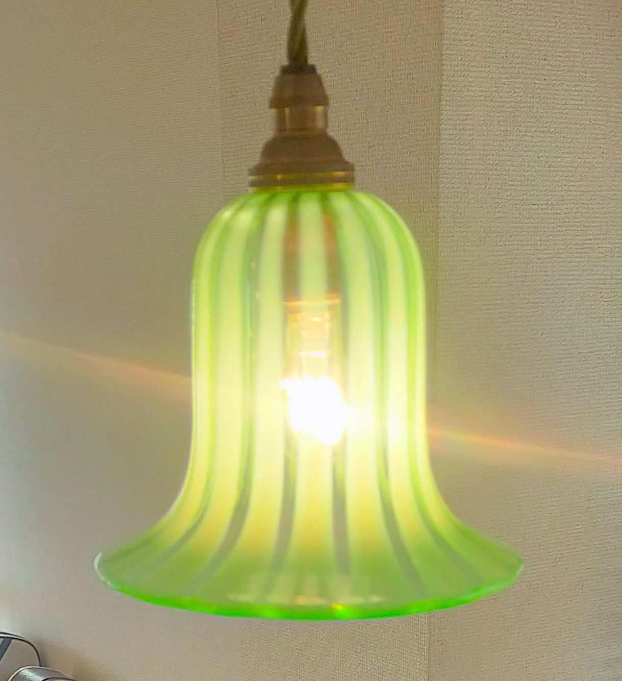 フランス アンティーク シェード ヴァセリン ウラン ガラス ランプ