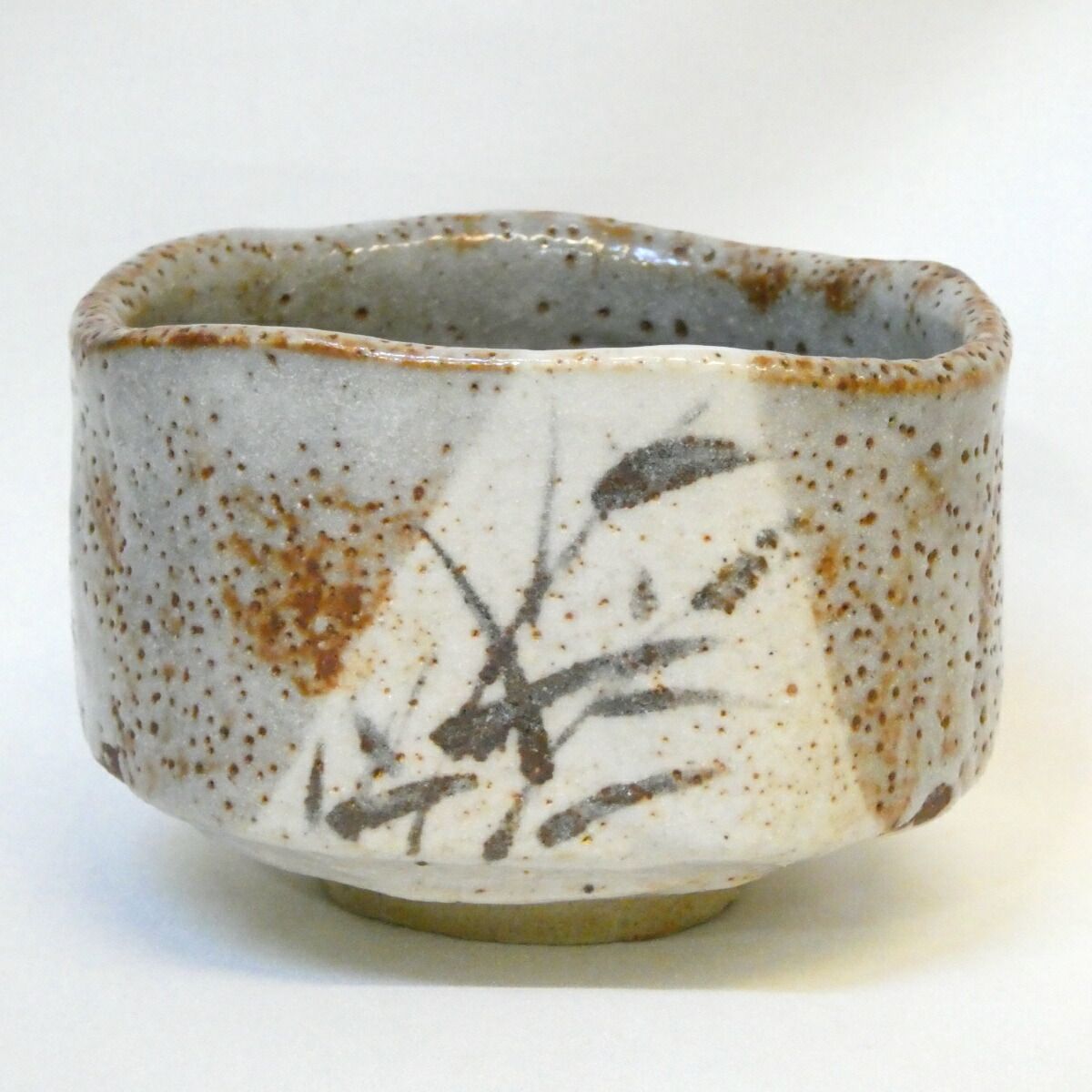 sio　茶道具期間限定大特価　志野茶碗（加藤光右衛門）鵬雲斎御書付　保証品 sio様専用 茶道具期間限定大特価 志野茶碗（加藤光右衛門）鵬