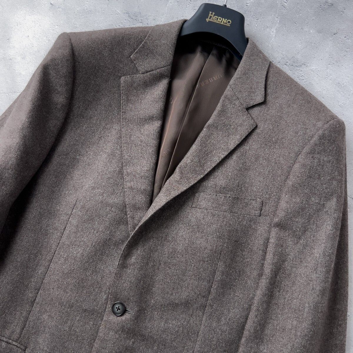 極美品　バーバリーロンドン　テーラードジャケット　カシミヤ　ヘリンボーン　2B 極美品 BURBERRY LONDON バーバリー ロンドン 上質 カシミヤ 2B