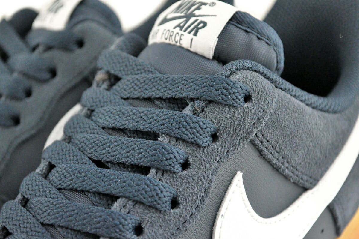 サミットホワイト NIKE
